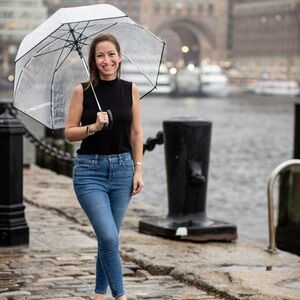 Meet your Posher, Rina